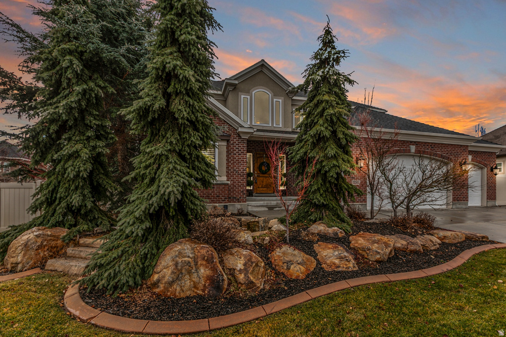 3285 W BLACK HAWK DR South Jordan, UT 84095