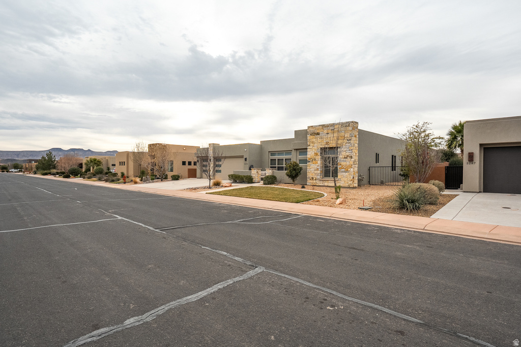 5275 W 3180 S Hurricane, UT 84737