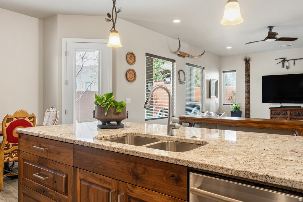 5275 W 3180 S Hurricane, UT 84737