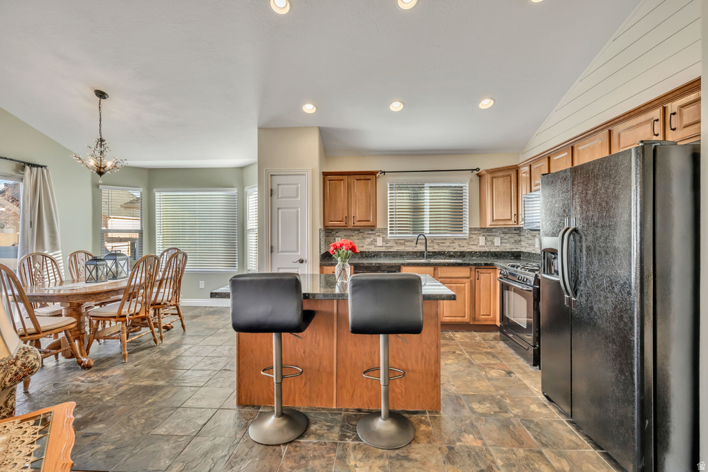 2242 N 2500 W Lehi, UT 84043