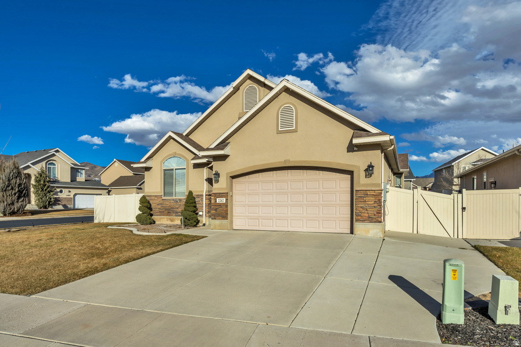 2242 N 2500 W Lehi, UT 84043