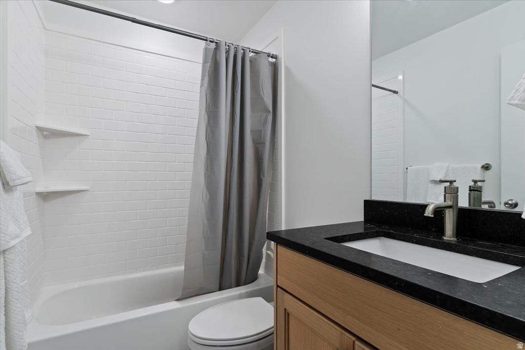 639 W 2150 S Perry, UT 84302