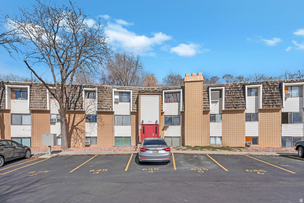 645 SWENSON AVE #5 Springville, UT 84663