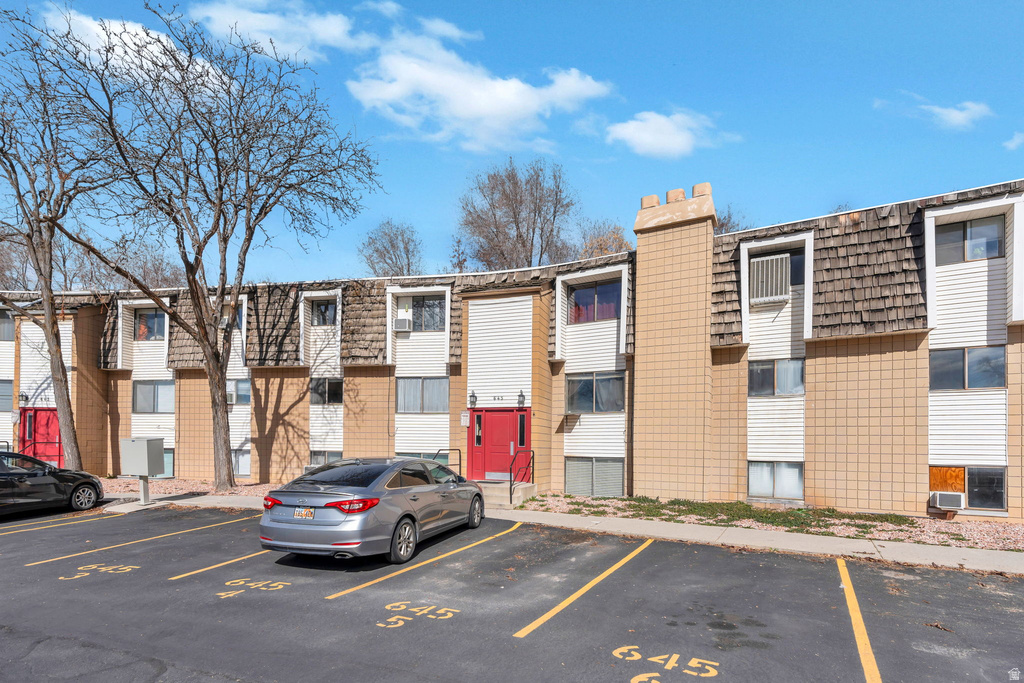 645 SWENSON AVE #5 Springville, UT 84663