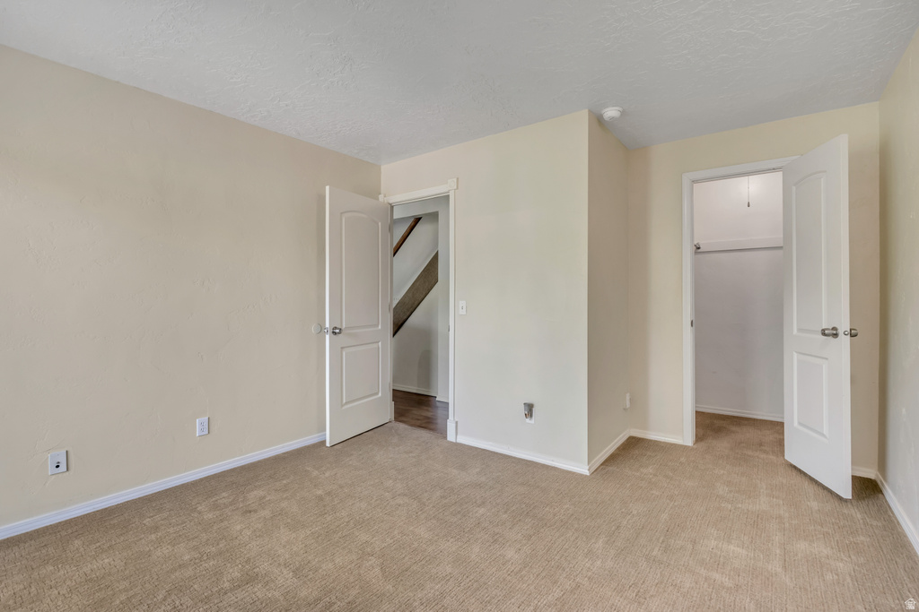 5327 S 560 E #F Murray, UT 84107