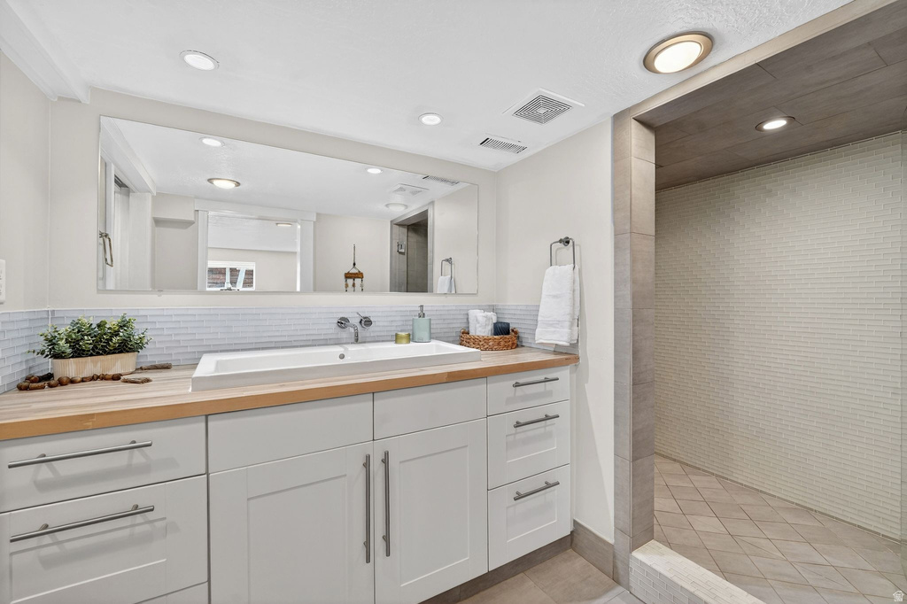 1363 E THORNTON AVE Salt Lake City, UT 84105