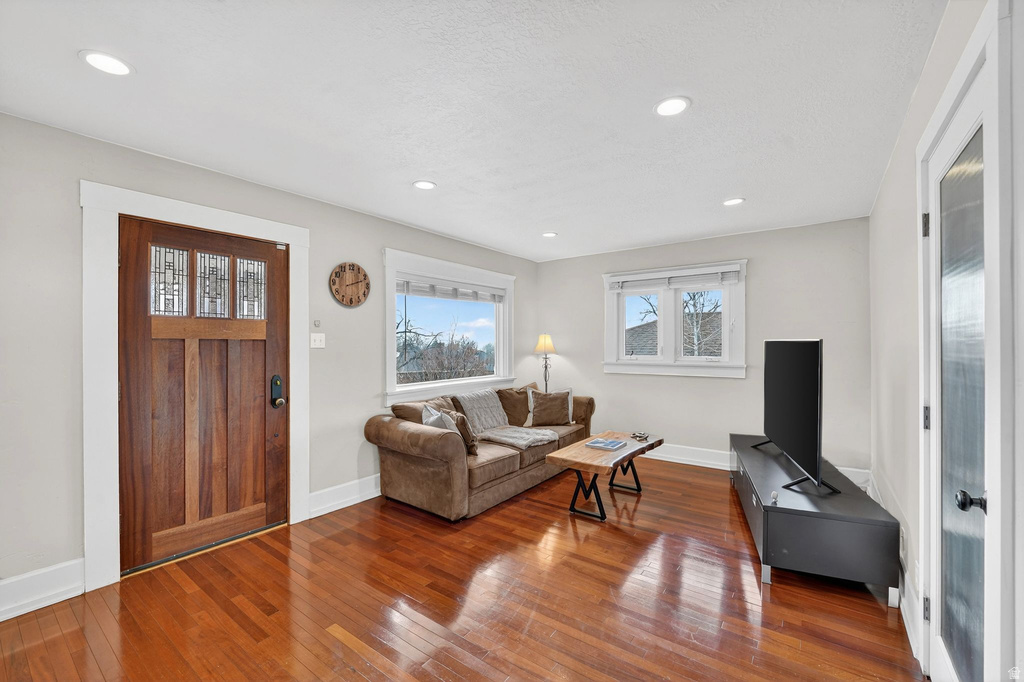 1363 E THORNTON AVE Salt Lake City, UT 84105