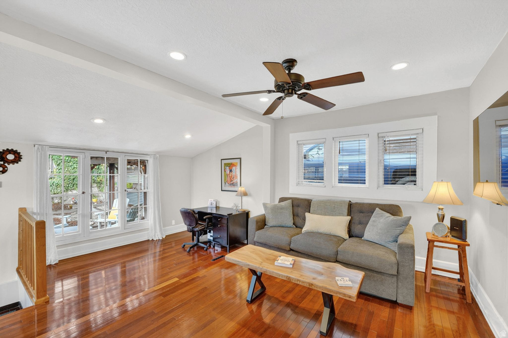 1363 E THORNTON AVE Salt Lake City, UT 84105