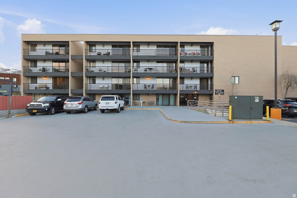 2000 PROSPECTOR AVE #107 Park City, UT 84060