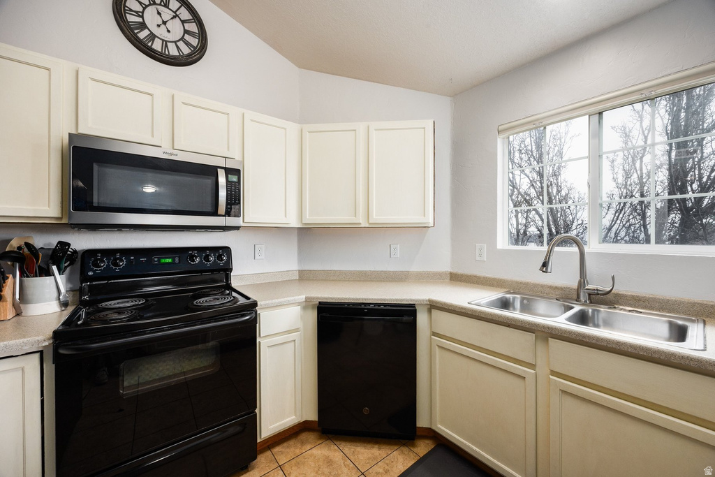 2101 N MORNING STAR DR #C10 Saratoga Springs, UT 84045