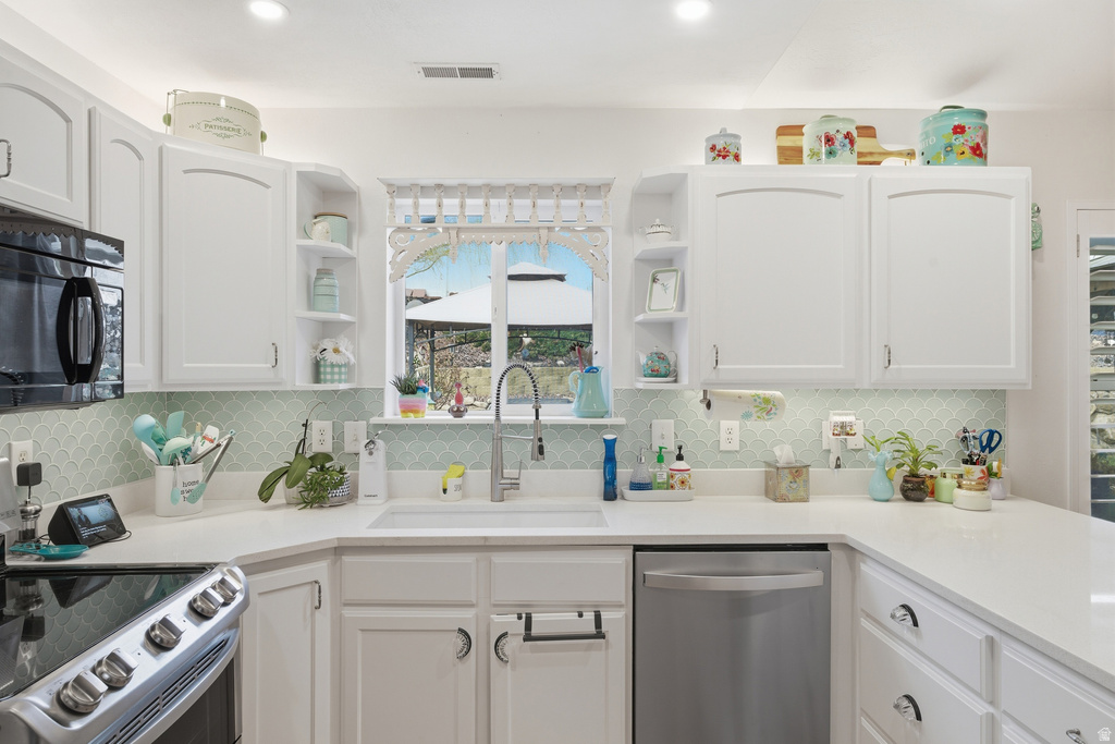 4055 S LAKE VISTA DR. Saratoga Springs, UT 84045