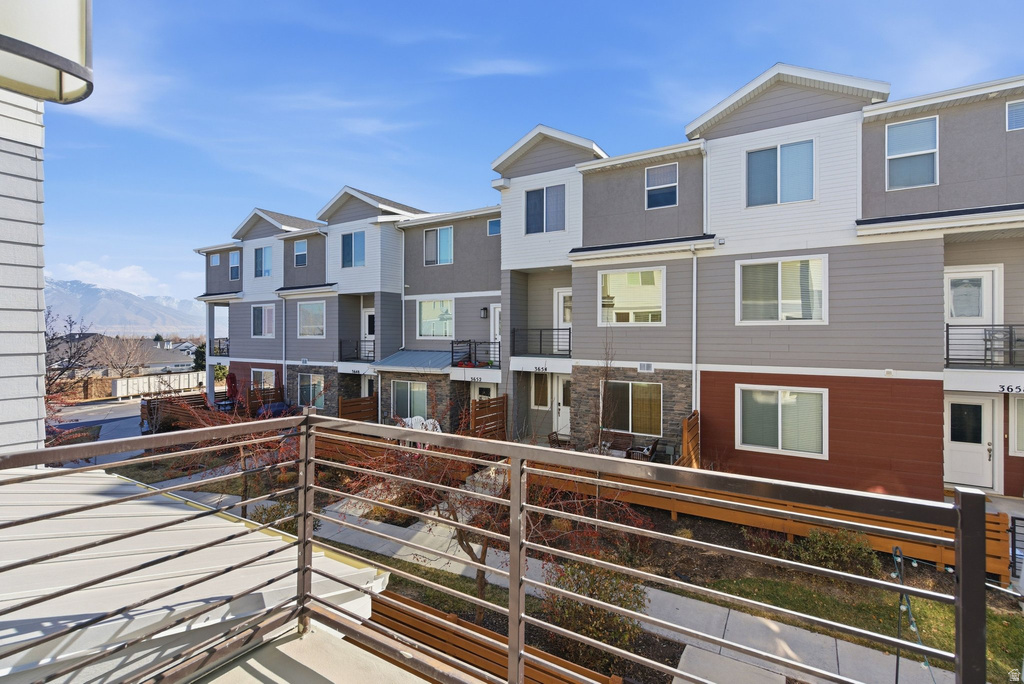 3657 W SUNRISE SKY LN South Jordan, UT 84009