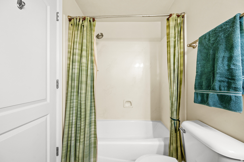 7432 S GREEN BERRY CT Midvale, UT 84047