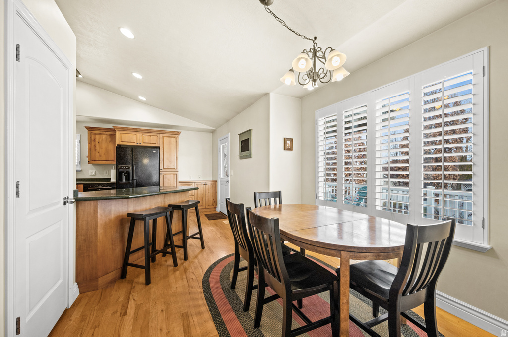 7432 S GREEN BERRY CT Midvale, UT 84047