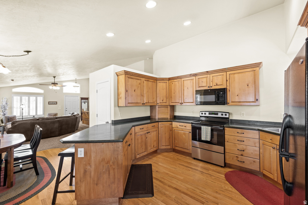 7432 S GREEN BERRY CT Midvale, UT 84047