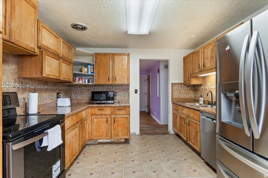 277 N 1030 W Orem, UT 84057