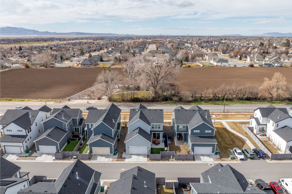 841 N 2175 W Layton, UT 84041