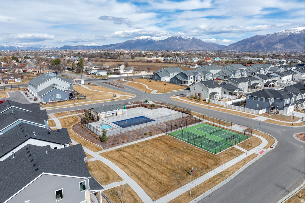 841 N 2175 W Layton, UT 84041