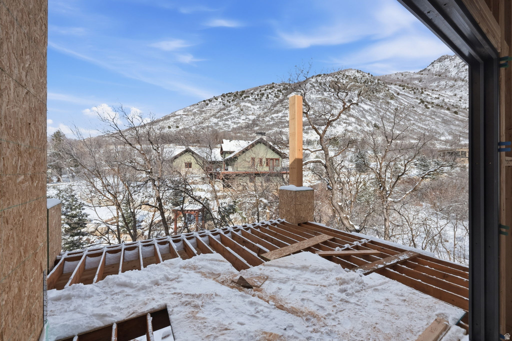 3773 E QUAIL HILL LN #104 Sandy, UT 84092