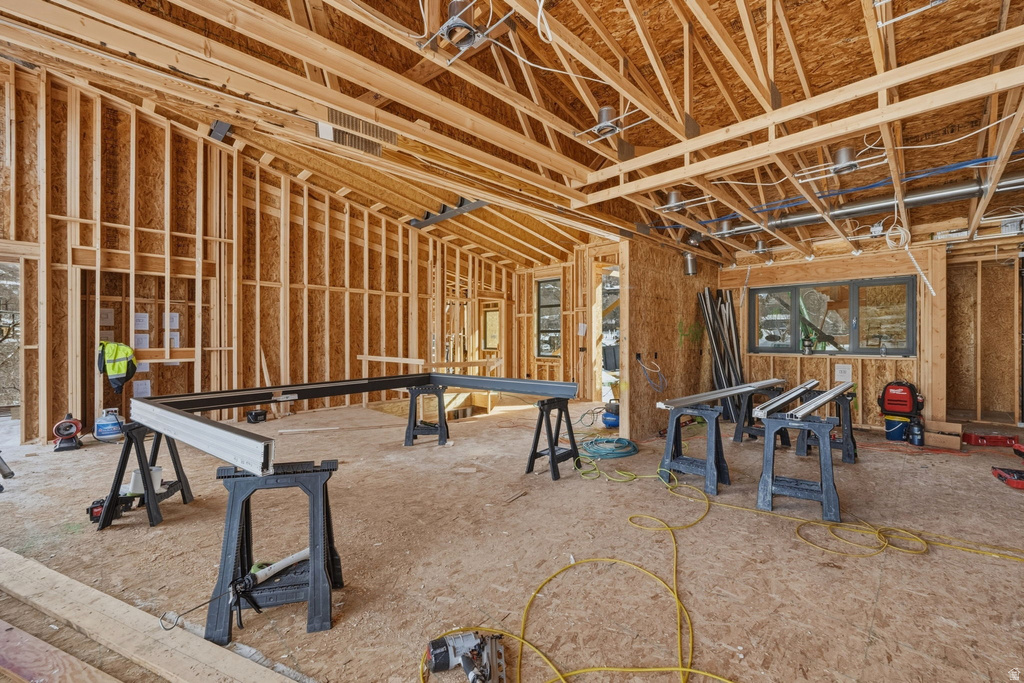 3773 E QUAIL HILL LN #104 Sandy, UT 84092