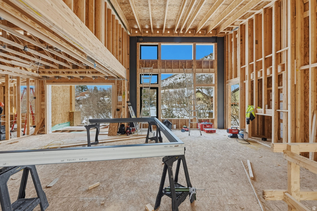 3773 E QUAIL HILL LN #104 Sandy, UT 84092