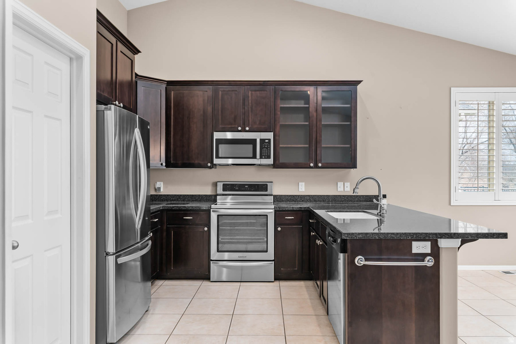 11153 S VILLAGE LN #27 South Jordan, UT 84095