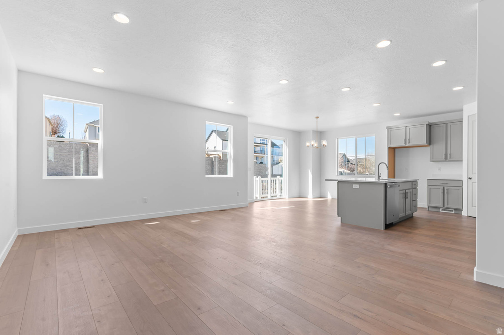 1024 S TANNER RD Santaquin, UT 84655