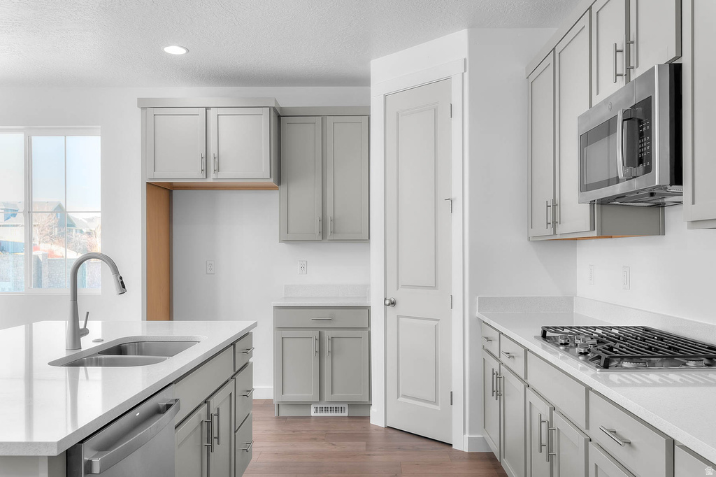 1024 S TANNER RD Santaquin, UT 84655