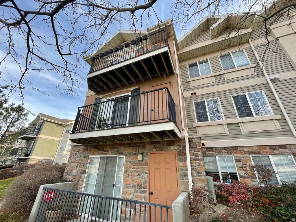 3185 MATISSE LN #F 7 West Valley City, UT 84119