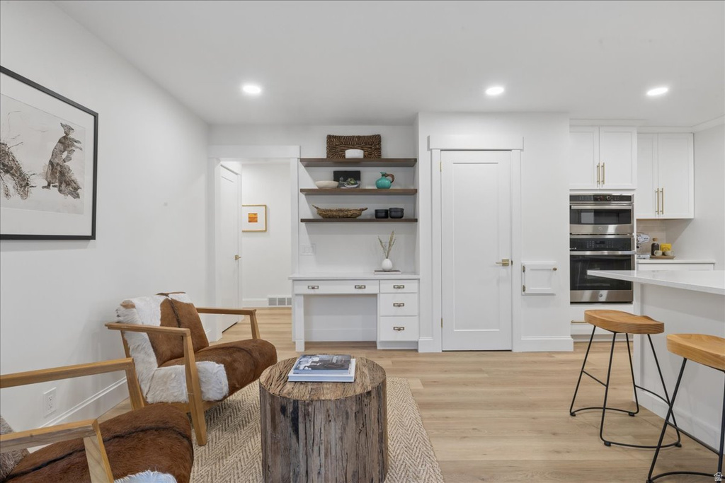 1518 S CANTERBURY DR Salt Lake City, UT 84108