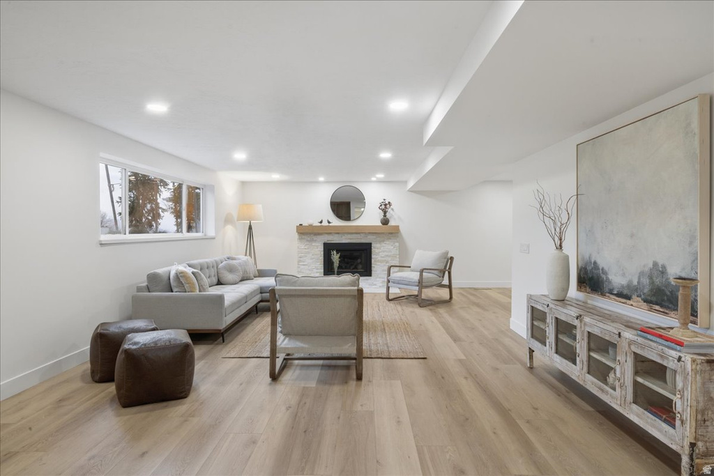 1518 S CANTERBURY DR Salt Lake City, UT 84108