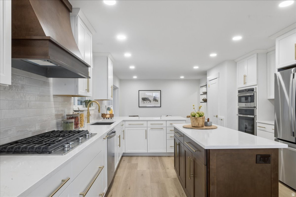 1518 S CANTERBURY DR Salt Lake City, UT 84108