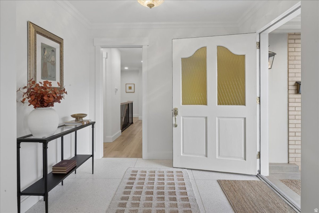 1518 S CANTERBURY DR Salt Lake City, UT 84108