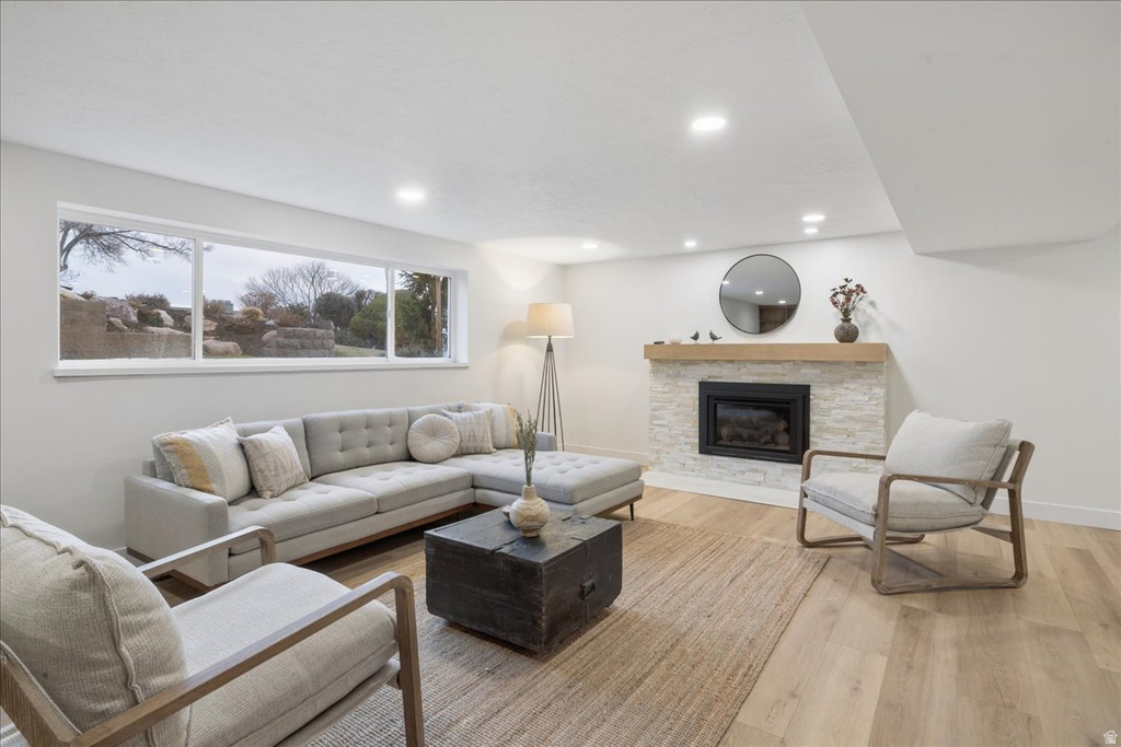 1518 S CANTERBURY DR Salt Lake City, UT 84108