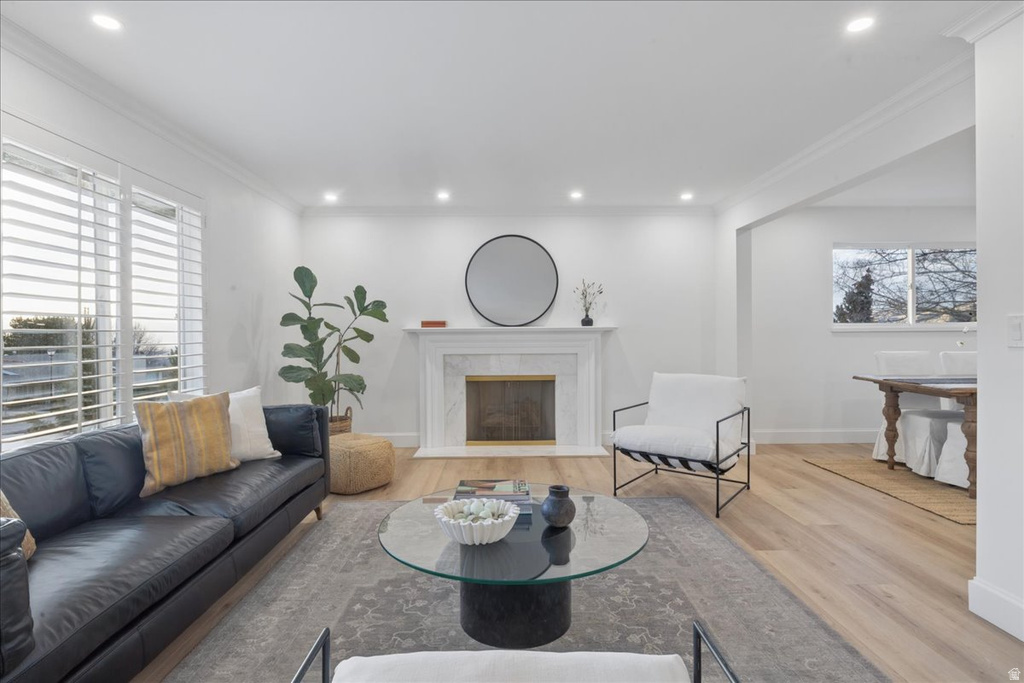 1518 S CANTERBURY DR Salt Lake City, UT 84108