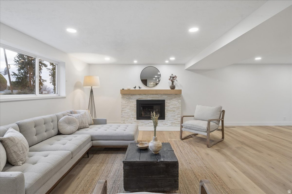 1518 S CANTERBURY DR Salt Lake City, UT 84108