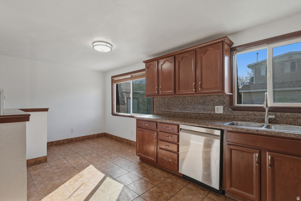 6618 S DIXIE DR West Jordan, UT 84084