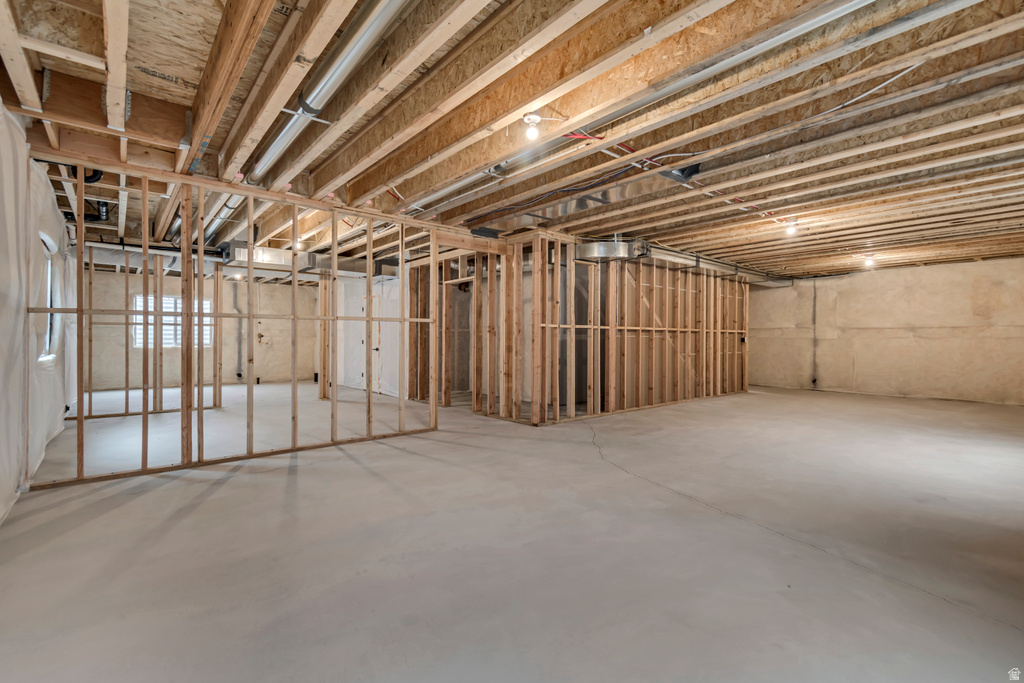 10816 S HAVEN LANDING DR South Jordan, UT 84095