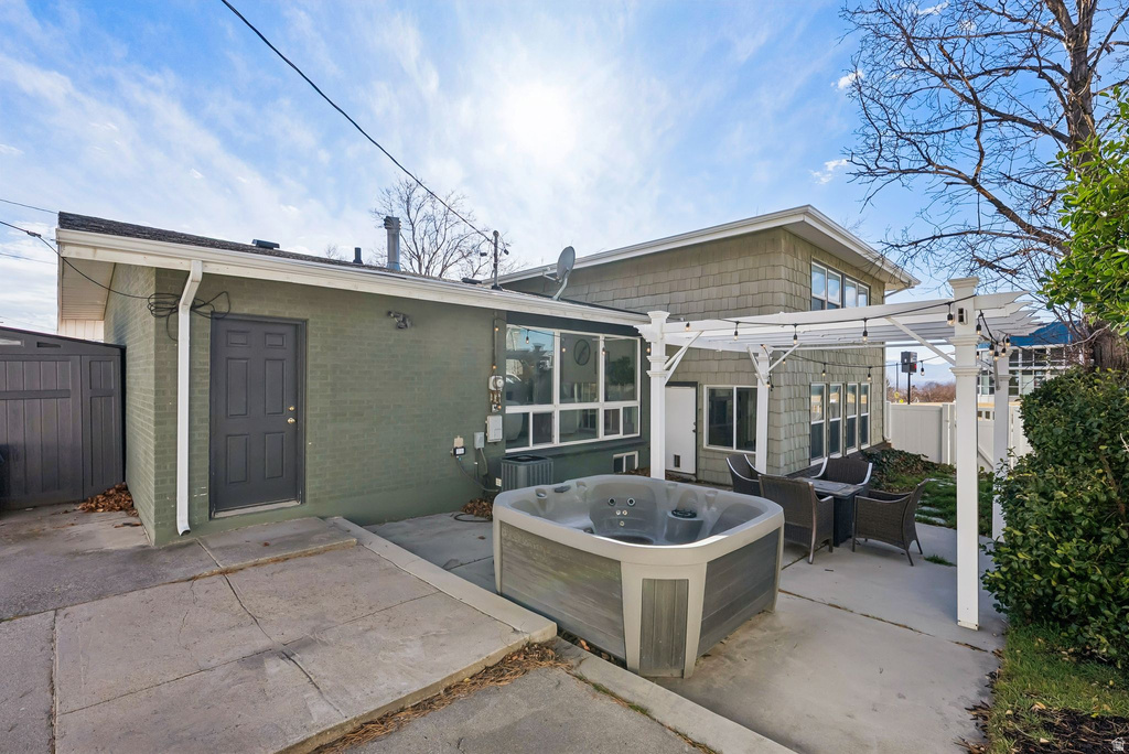 3113 E UPLAND DR Millcreek, UT 84109