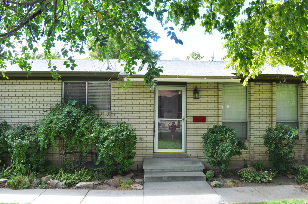 332 W HARVARD DR Midvale, UT 84047