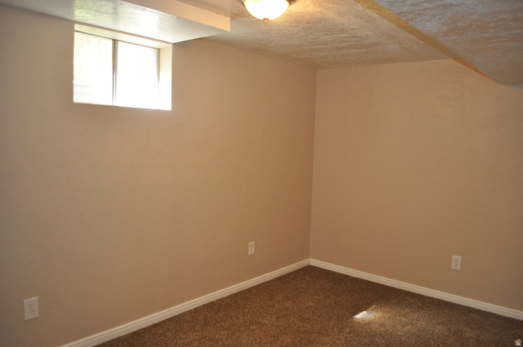 332 W HARVARD DR Midvale, UT 84047