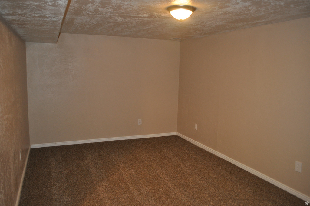 332 W HARVARD DR Midvale, UT 84047