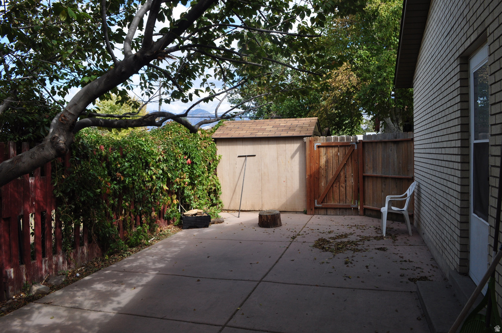 332 W HARVARD DR Midvale, UT 84047