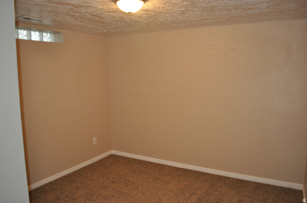 332 W HARVARD DR Midvale, UT 84047