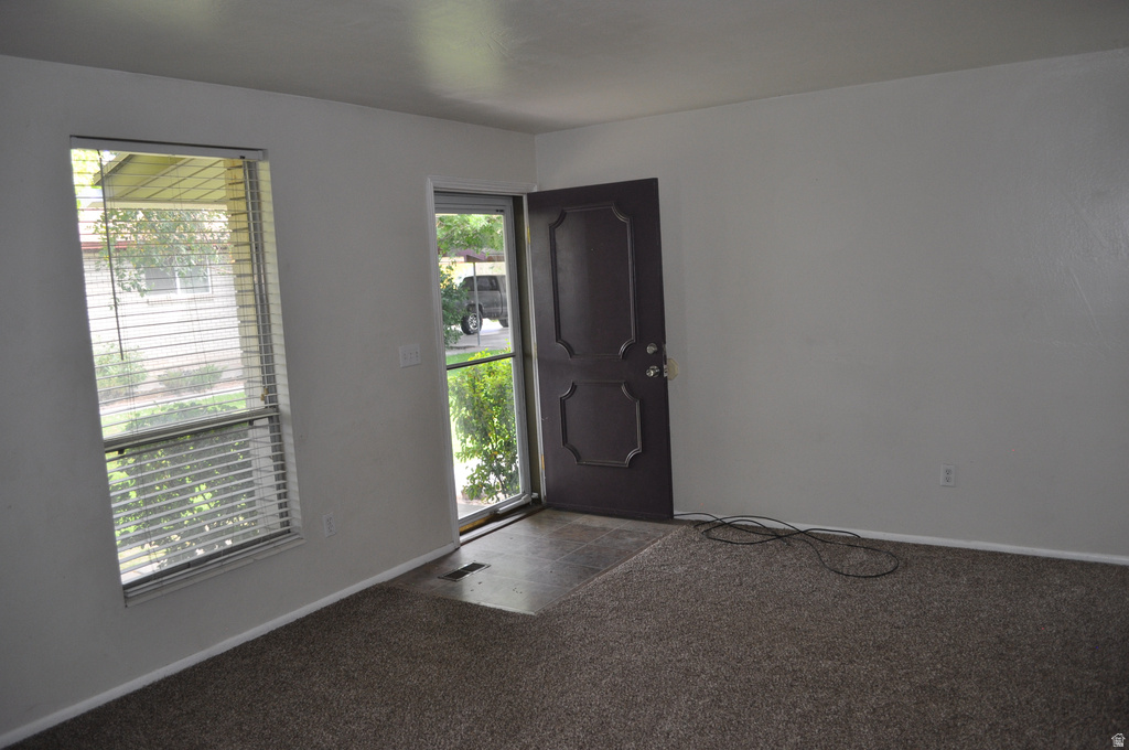 332 W HARVARD DR Midvale, UT 84047