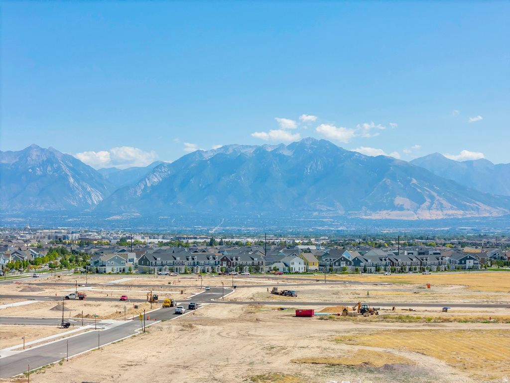 11607 S DORIAN DR South Jordan, UT 84009