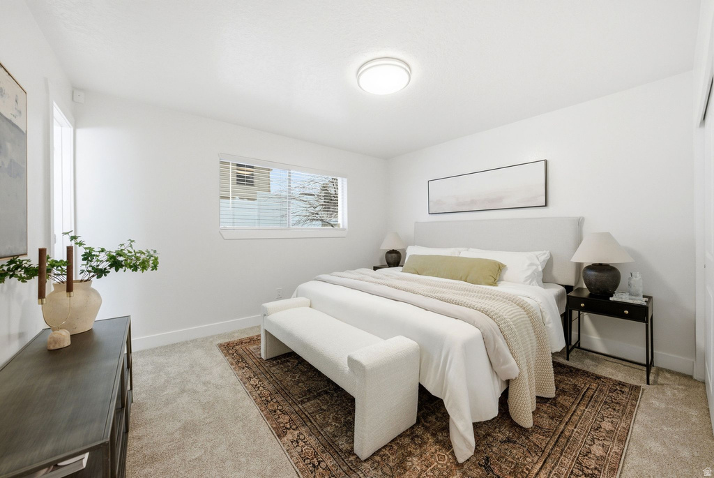 8583 S HARVARD PARK DR Sandy, UT 84094