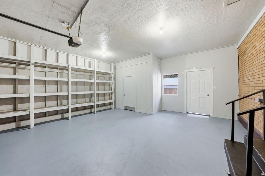 8583 S HARVARD PARK DR Sandy, UT 84094