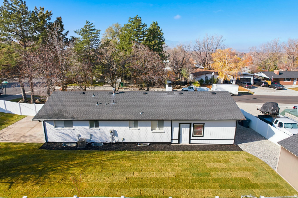 8583 S HARVARD PARK DR Sandy, UT 84094