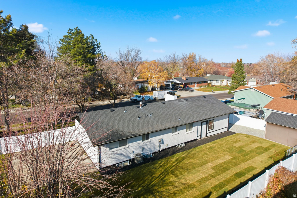 8583 S HARVARD PARK DR Sandy, UT 84094